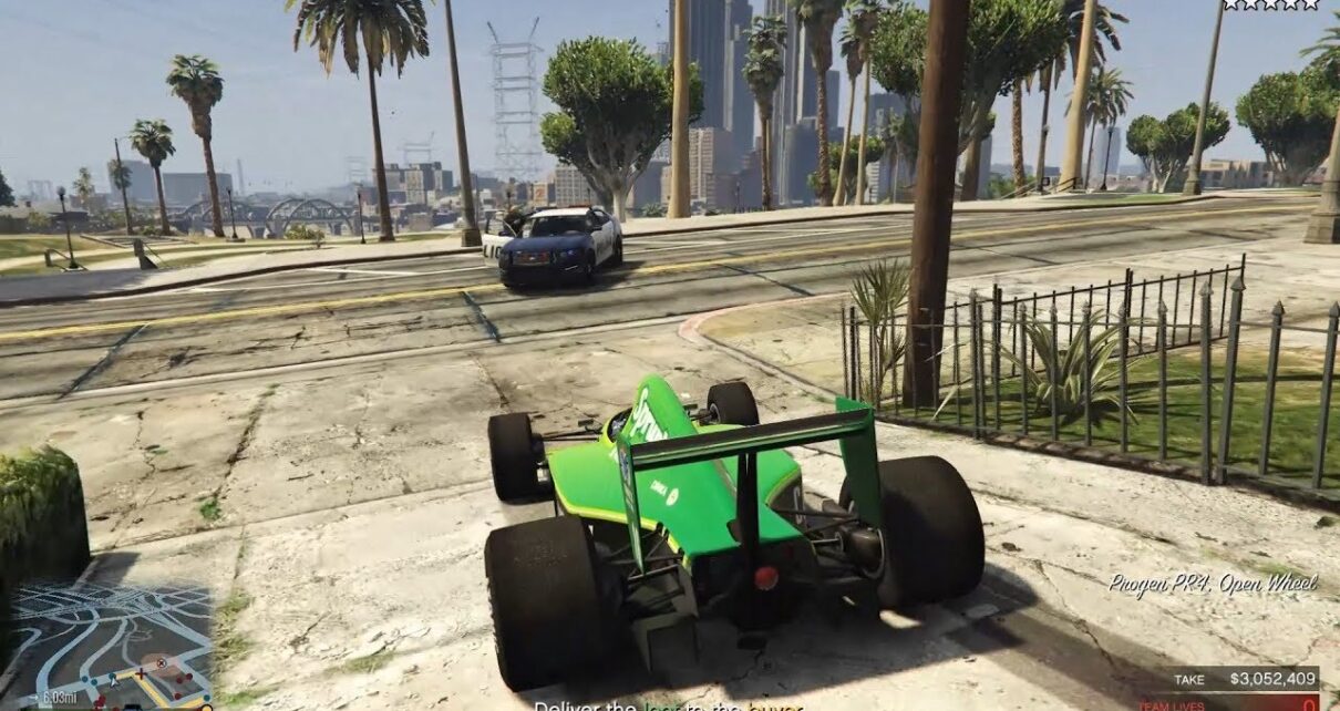 GTA Online Casino Heist: Escaping The Cops with F1 Cars!