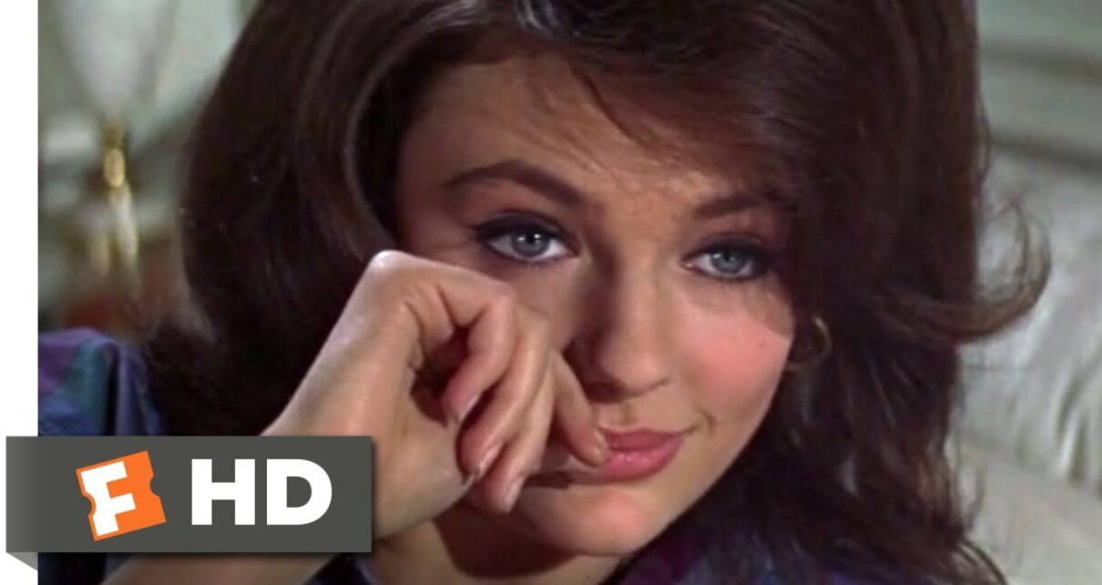 Casino Royale (1967) – Miss Goodthighs Scene (4/10) | Movieclips Casino Royale (1967) – Miss Goodthighs Scene (4/10) | Movieclips