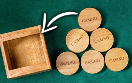 INCREDIBILE ROMPICAPO DEL CASINO' !  (Inserisci i 6 pezzi nella scatola)