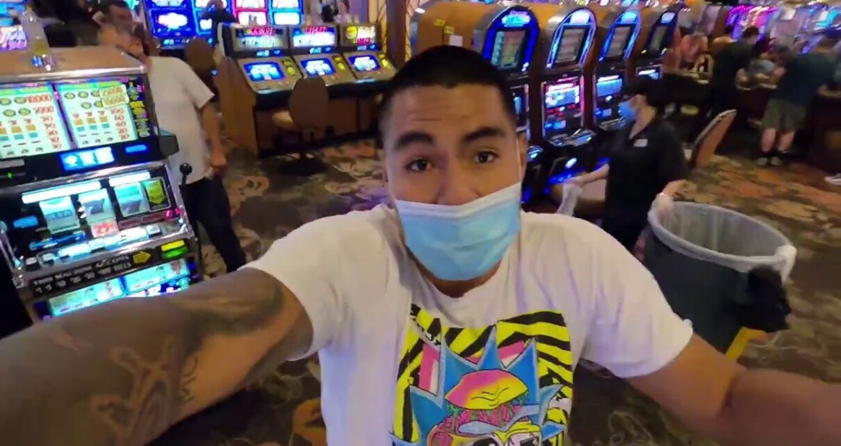 Visitando un CASINO en LAS VEGAS ??? (Camara Escondida)?
