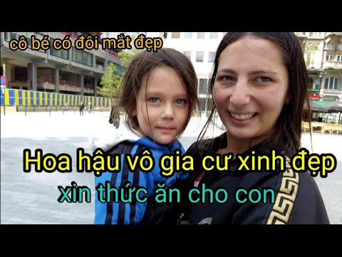 Hoa Hậu Vô Gia Cư Xinh Đẹp ngồi trước cửa Casino xin tiền nuôi con |Được dẫn đi siêu thị thích quá
