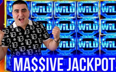 Massive JACKPOTS On Slot Machines During FACEBOOK Live Stream ! Las Vegas Casinos JACKPOTS