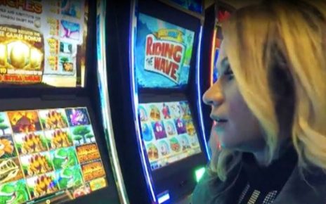 Woman Won .5 meg, Casino Denied Her Winnings Because Slot Machine “Malfunctioned”