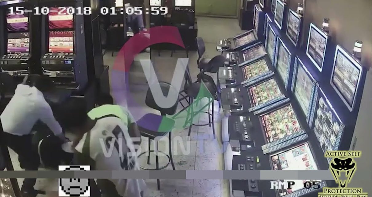 Casino Guard Loses Fight Versus Robbers Casino Guard Loses Fight Versus Robbers