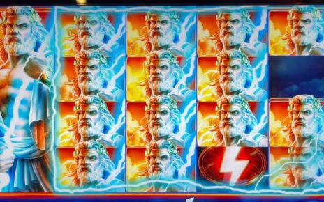 ⚡️ZEUS WINS⚡️ #slotman #casino #slotmachine #zeus