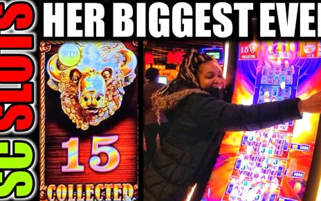 She Hit THE BIGGEST JACKPOT OF HER LIFE At Mirage Casino!!!