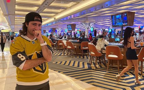 I played blackjack at every casino on the Las Vegas Strip