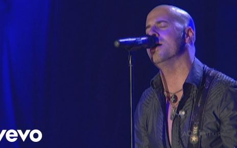 Daughtry – Over You (AOL Music Live! At ruby-red stone Casino 2007)