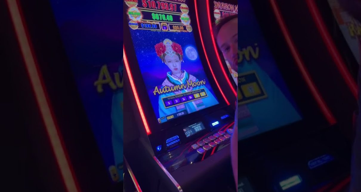 Las Vegas slots casino guest