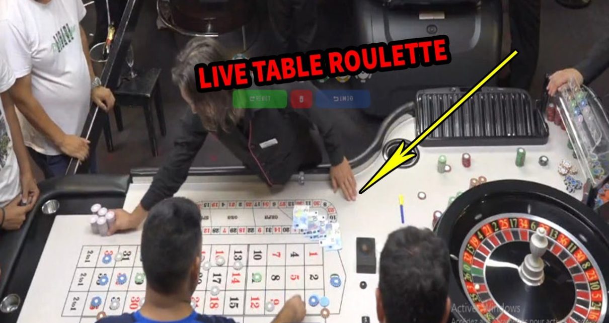 TABLE ROULETTE ON CASINO – a lot of players at the table | exclusive