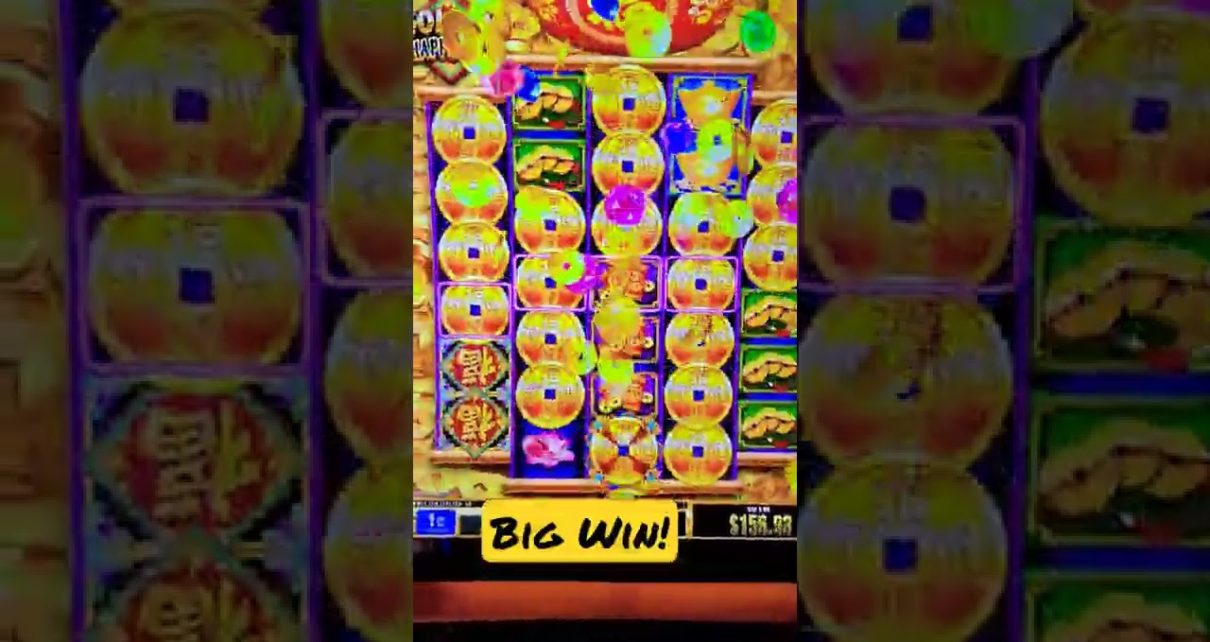 Big ☆Win Betting ☆.50 a spin!  #casino #gambling #slotgames