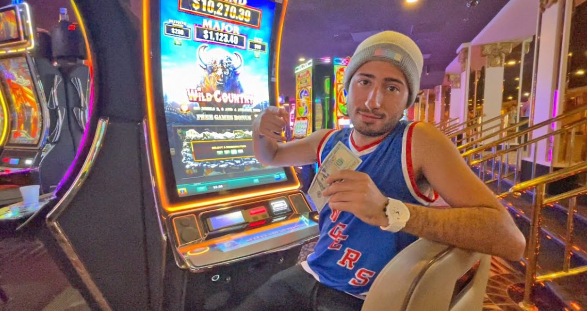 Is Circus Circus Las Vegas the best casino to play slots?