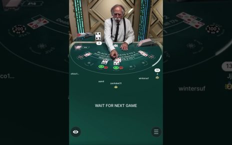 Einstein as a blackjack dealer at online casino, ends terribly ? #blackjack #shorts #casino