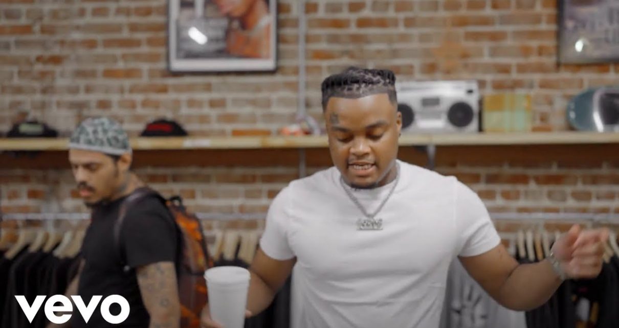 Casino Jizzle – Lookin At (Official Video)