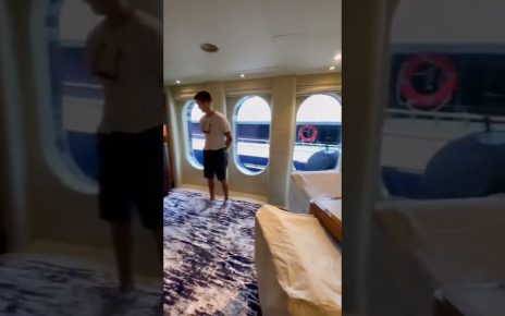 Here’s a tour of a custom casino onboard a 185 foot superyacht #boatbuddies #shorts