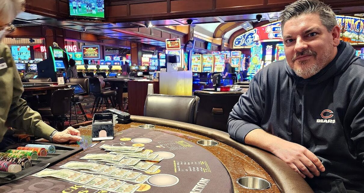 Blackjack ? Wow. Huge Swing. Crazy Casino Play