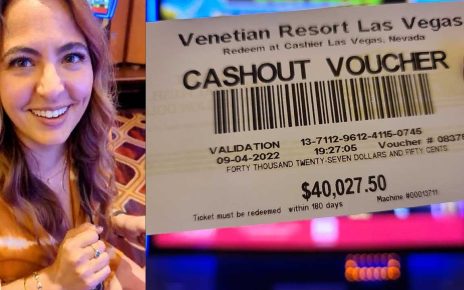 ELDERLY MAN FELL After Seeing These INSANE JACKPOTS in VEGAS!