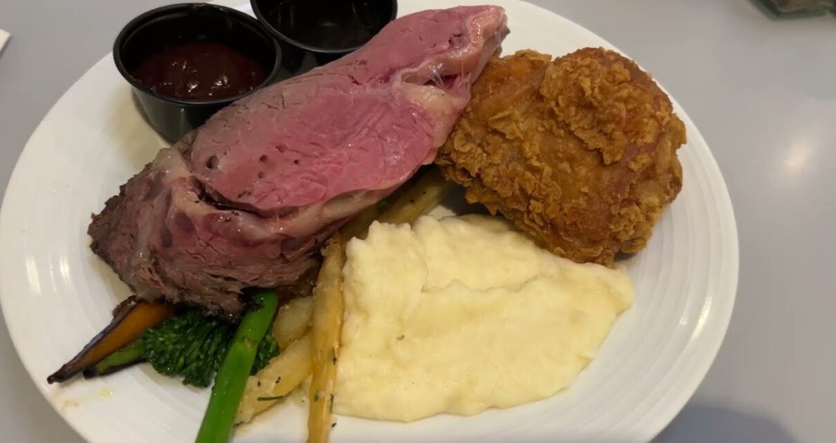 .99 Prime Rib nighttime at the Rampart Casino Buffet in Las Vegas. All You Can Eat!