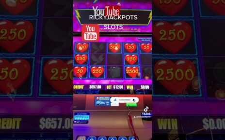 Awesome win on Lightning link #casino #slots #casinowin #shortvideo #shorts #short