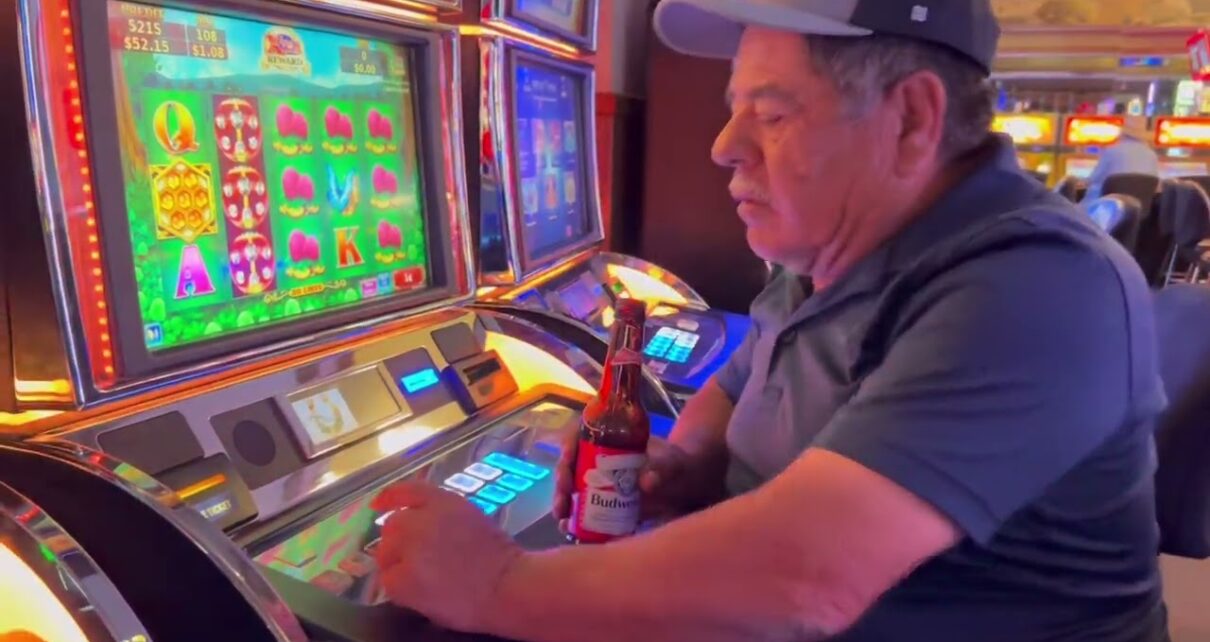 Jugando El Casino Y Ganando El Premio Mayor!