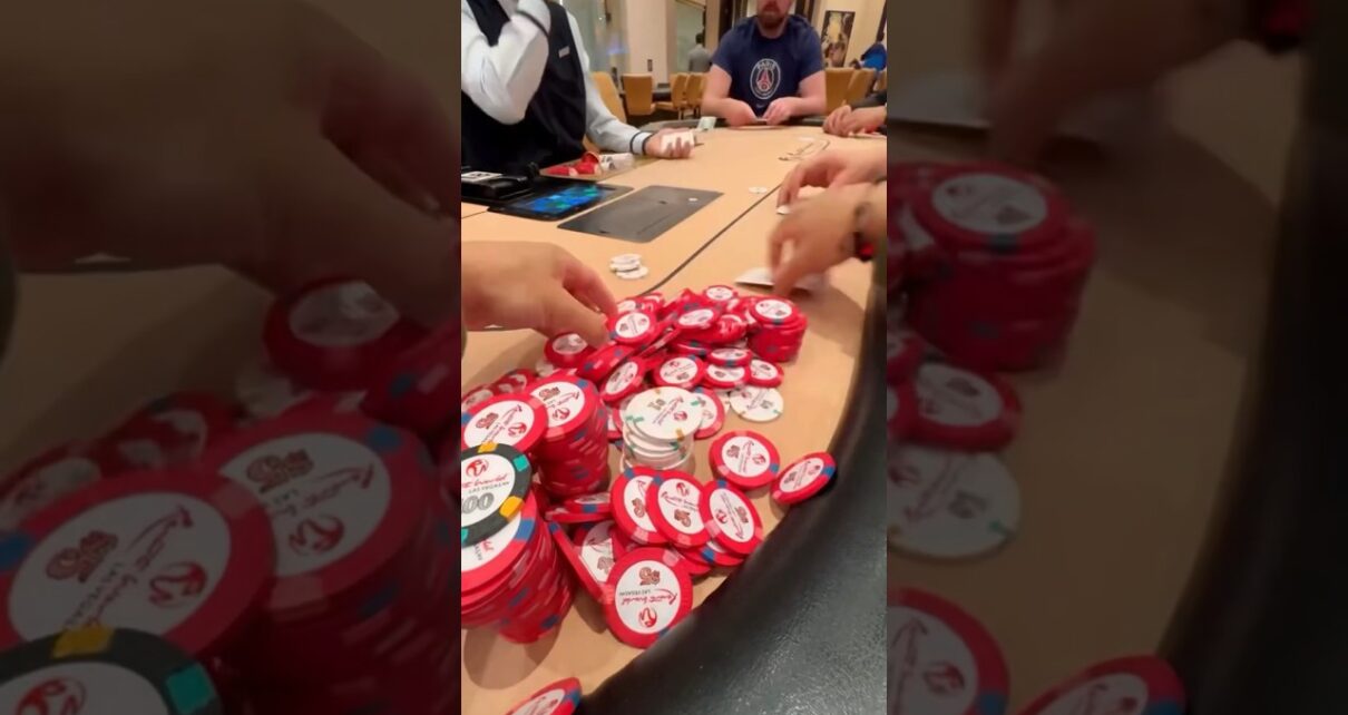 KK vs Pair and Straight Draw ? #poker #casino