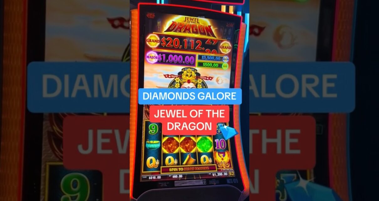 Diamonds are a slot players best friend ?? #fyp #slots #slotsmachine #jackpot #casino #slotwins