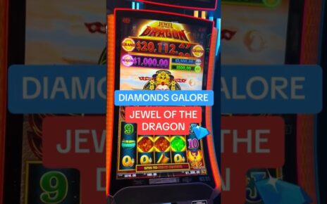 Diamonds are a slot players best friend ?? #fyp #slots #slotsmachine #jackpot #casino #slotwins