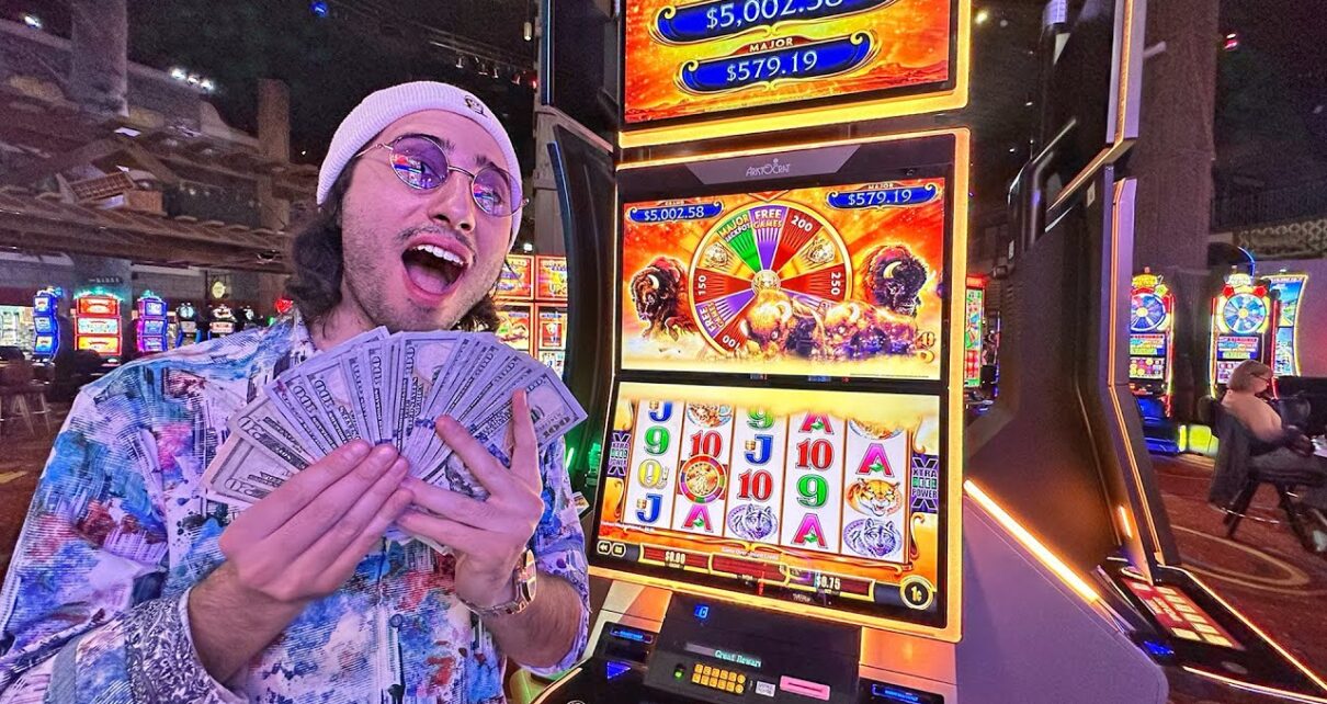 I Won The GRAND JACKPOT! (My Biggest Slot Machine Win…EVER)