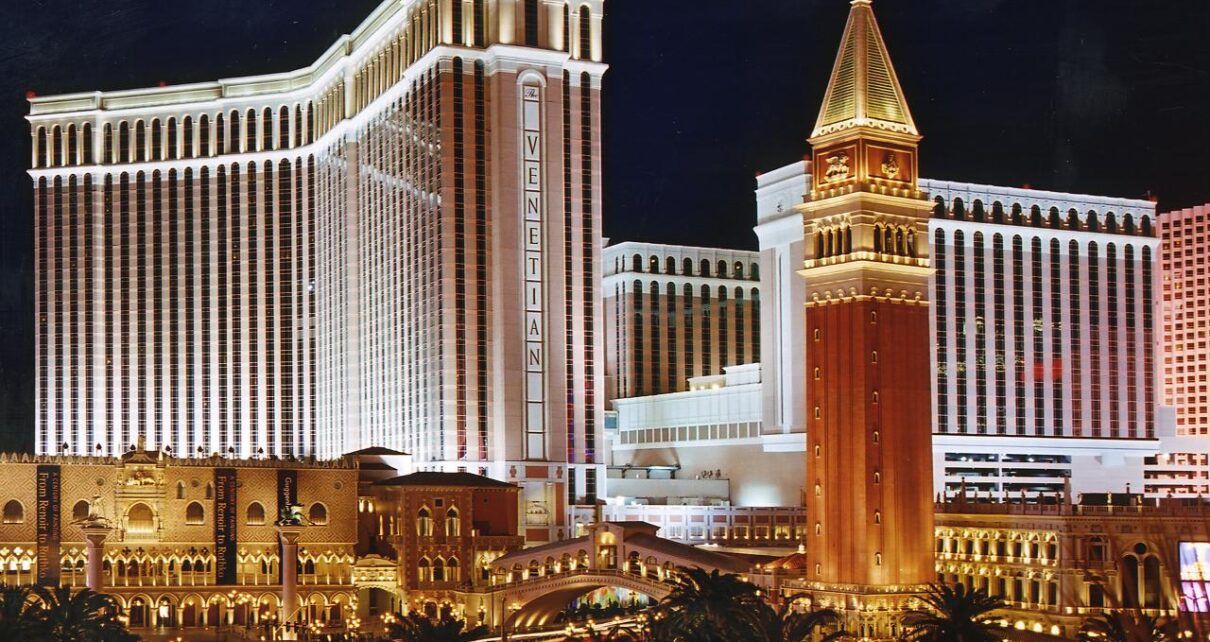 The Evolution of InterCasino: From Humble Beginnings to Industry Leader