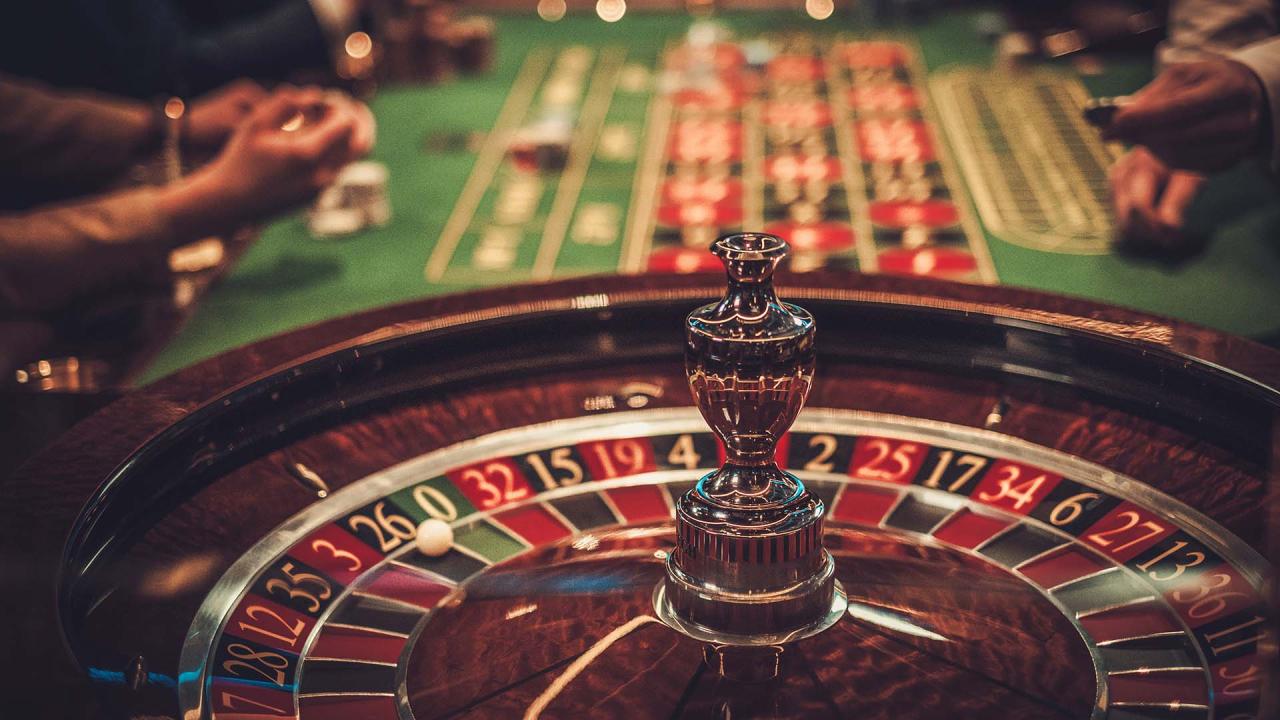 Kawm paub txog Luxurious World of Millionaire Casino