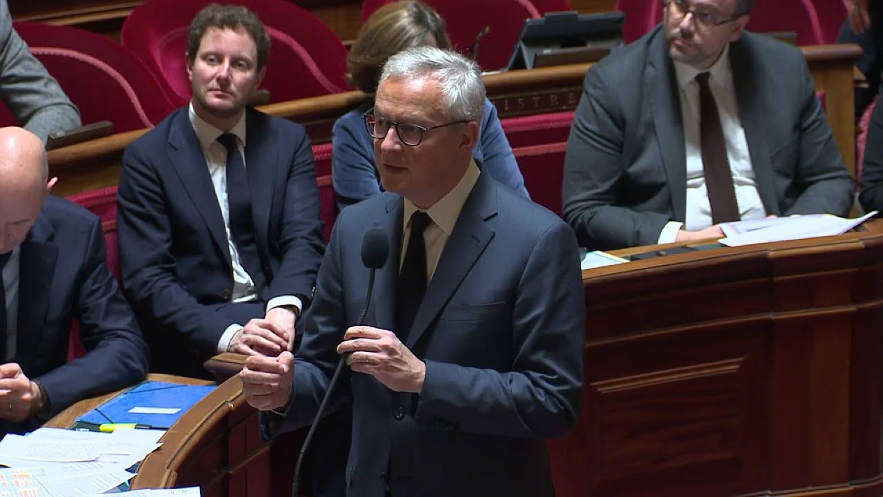 Groupe Casino : « Je serai vigilant sur l’emploi », promet Bruno Le Maire