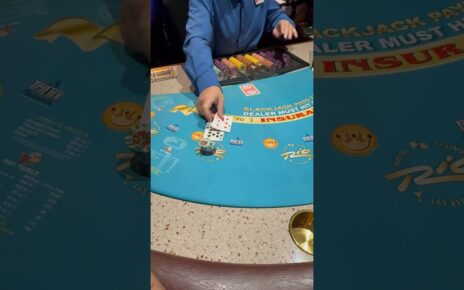 Can we turn 0 to 00 at The Rio?! #short #casino #blackjack #lasvegas