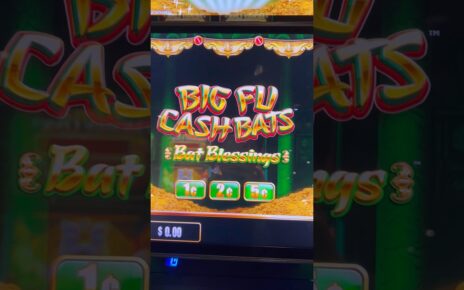 Im ICE cold on slots can I please get some cash bats? #casino #gambling #money #slots