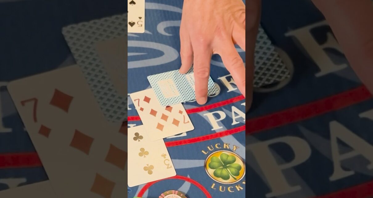 The first recorded blackjack hand in Minnesota history! 🔥👀