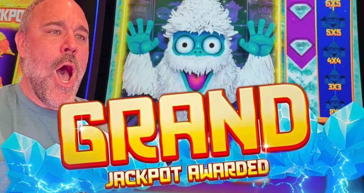 We Won a Big Win and the Entire Casino Heard Us Scream! We Won a Big Win and the Entire Casino Heard Us Scream!
