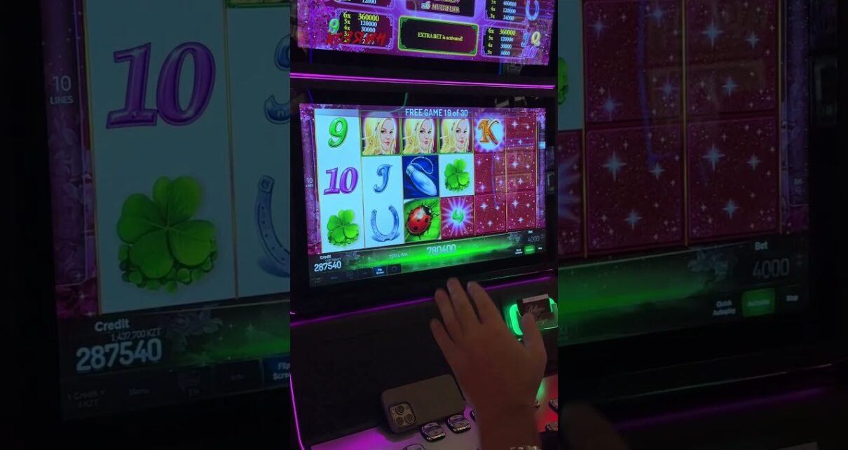 Champion’s Finger: Big Win at the Casino Champion’s Finger: Big Win at the Casino