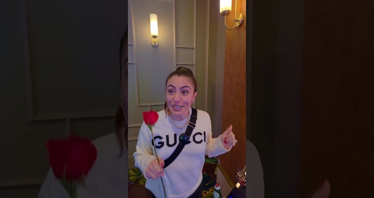 I pressed a 0 spin and got a big win! I pressed a 0 spin and got a big win!