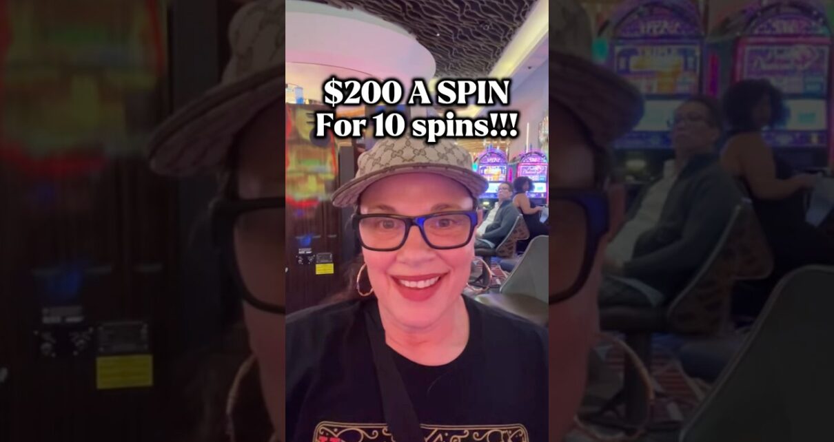 La nostra sfida più folle di sempre, con una grande vincita al casinò! La nostra sfida più folle di sempre, con una grande vincita al casinò!