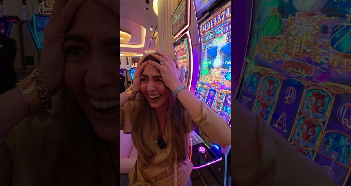 Super Rare Massive Jackpot Had Me Screaming – Big Win! Super Rare Massive Jackpot Had Me Screaming – Big Win!